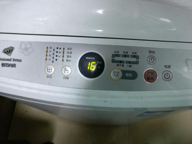 洗衣机一直滴滴滴滴响显示E4？(洗衣机出现e4是什么意思)-图3