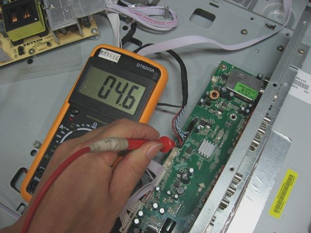 怎样用万用表测量芯片各脚电压？电压检测芯片都有什么6