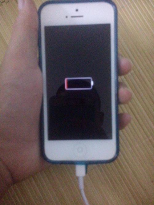 苹果手机充电为什么必须关机才能充电？iphone需要关机充电吗