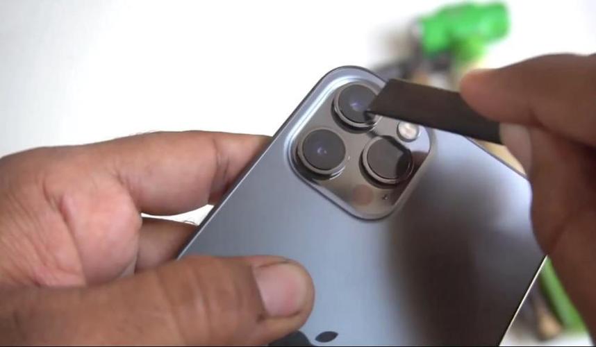 苹果手机摄像头磕碰痕怎么处理？iphone摄像头有划痕