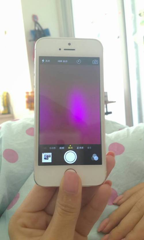iphone5s蓝宝石摄像头外面的一层材料磨损拍照片都模糊了怎么办？iphone5s 刮花